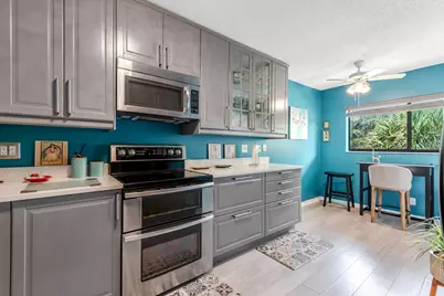 15244 Lakes Of Delray Boulevard #304, Delray Beach, FL 33484 - Photo 5