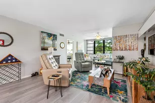 15244 Lakes of Delray Blvd, Delray Beach, FL 33484 - Photo 11