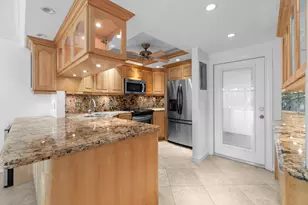 2731 NE 14th St, Pompano Beach, FL 33062 - Photo 5