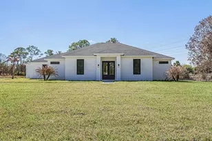 10631 Lighter Wood Ln, Fort Pierce, FL 34945 - Photo 1