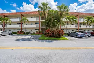 8970 S Hollybrook Blvd, Pembroke Pines, FL 33025 - Photo 25