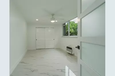 8970 S Hollybrook Boulevard #205, Pembroke Pines, FL 33025 - Photo 5