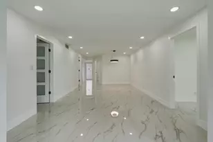8970 S Hollybrook Blvd, Pembroke Pines, FL 33025 - Photo 13