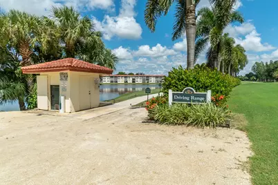 8970 S Hollybrook Boulevard #205, Pembroke Pines, FL 33025 - Photo 31