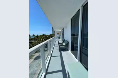 2457 Collins Avenue #504, Miami Beach, FL 33140 - Photo 11