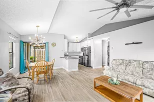 2826 Stoneway Ln, Fort Pierce, FL 34982 - Photo 5
