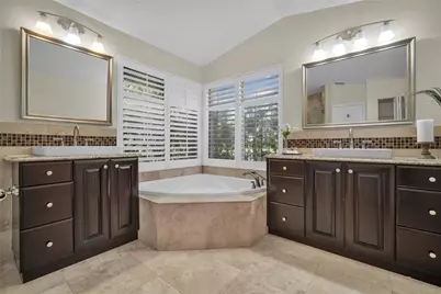 1230 Fairfax Court, Weston, FL 33326 - Photo 39