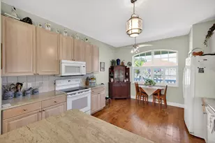 859 NW Sorrento Ln, Port Saint Lucie, FL 34986 - Photo 15
