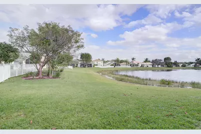 4018 Bluff Harbor Way, Wellington, FL 33449 - Photo 35