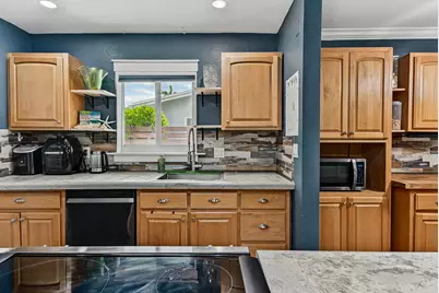 729 NW 29th Court, Wilton Manors, FL 33311 - Photo 17