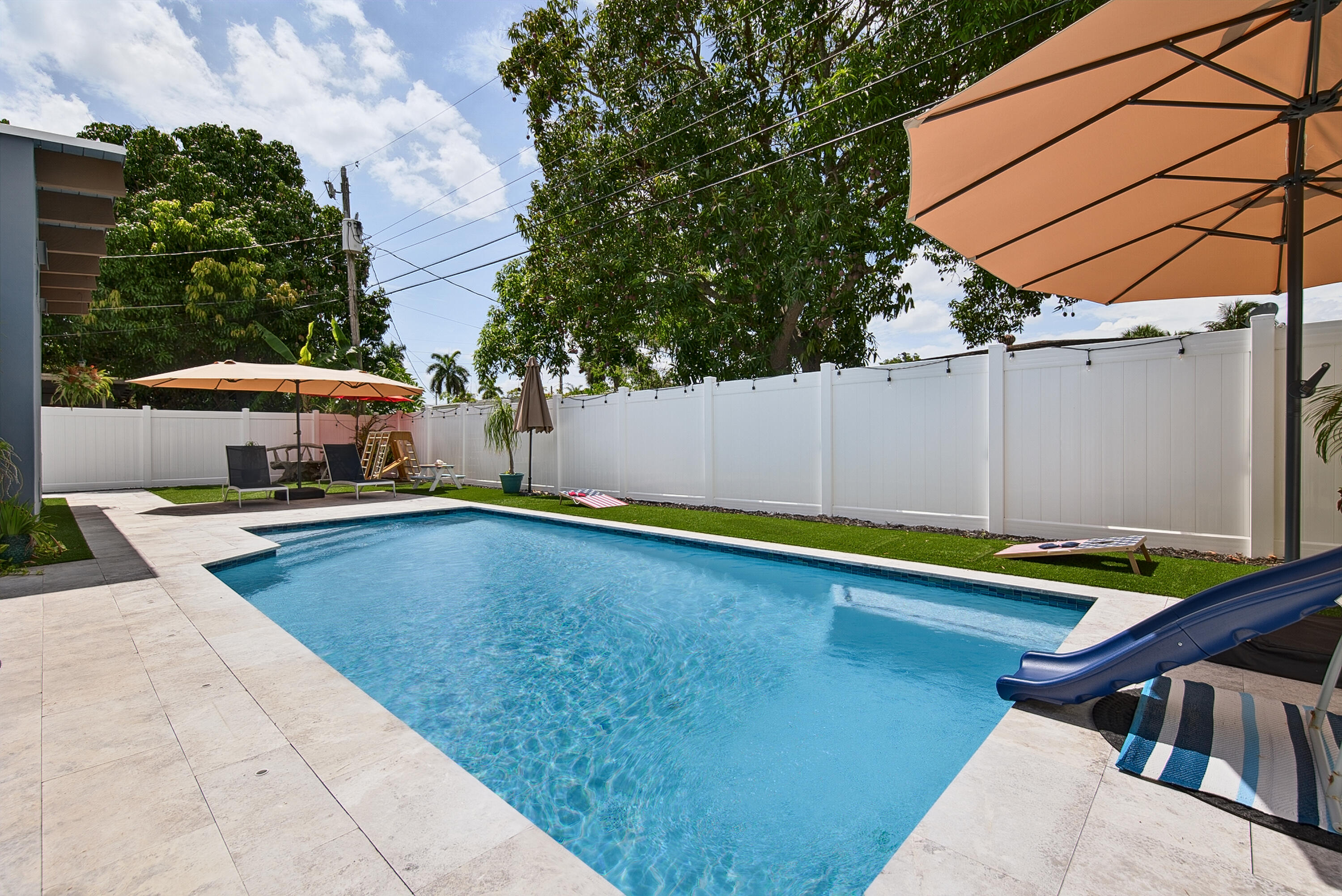 729 NW 29th Ct - 729 NW 29th Ct, Wilton Manors, FL 33311 Luxury Property | Jose Angel Pina