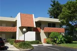 907 Cypress Terrace, Pompano Beach, FL 33069 - Photo 1
