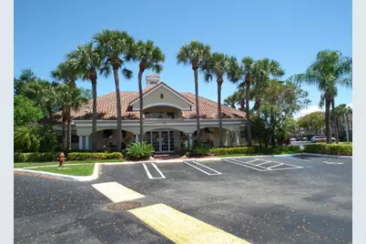 815 W Boynton Beach Boulevard #10-103, Boynton Beach, FL 33426 - Photo 1