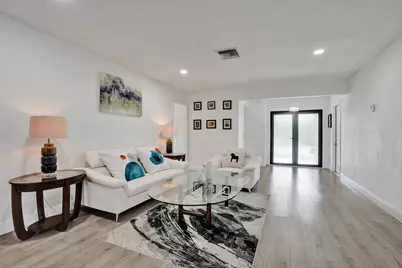 2042 SW 17th Circle, Deerfield Beach, FL 33442 - Photo 9