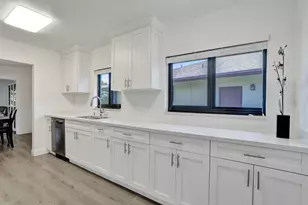 2042 SW 17th Cir, Deerfield Beach, FL 33442 - Photo 19