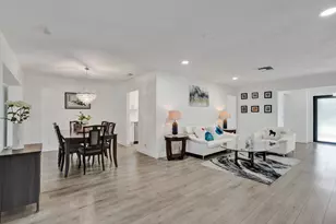 2042 SW 17th Cir, Deerfield Beach, FL 33442 - Photo 15