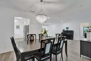 2042 SW 17th Cir, Deerfield Beach, FL 33442 - Photo 25
