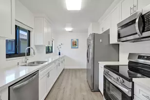2042 SW 17th Cir, Deerfield Beach, FL 33442 - Photo 15