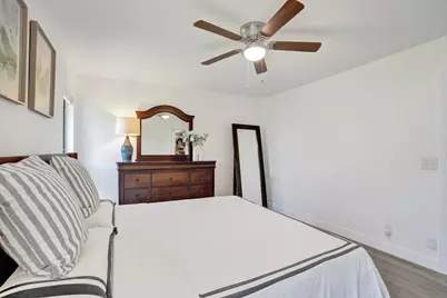 2042 SW 17th Circle, Deerfield Beach, FL 33442 - Photo 35