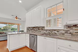 114 Honeysuckle Dr, Jupiter, FL 33458 - Photo 19