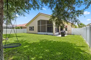 4110 Silverstone Dr, Fort Pierce, FL 34947 - Photo 33