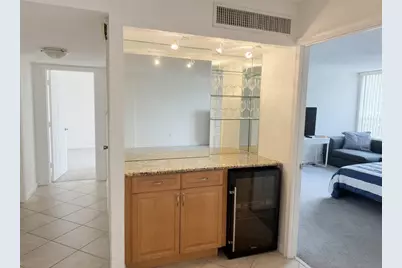 1000 Spanish River Road #4p, Boca Raton, FL 33432 - Photo 7