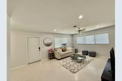 23 NE 19th Avenue, Pompano Beach, FL 33060 - Photo 7