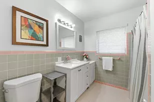 23 NE 19th Ave, Pompano Beach, FL 33060 - Photo 11