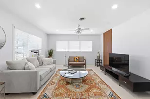 23 NE 19th Ave, Pompano Beach, FL 33060 - Photo 1