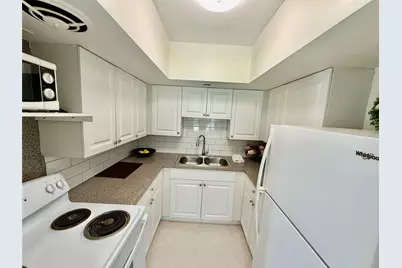 23 NE 19th Avenue, Pompano Beach, FL 33060 - Photo 9