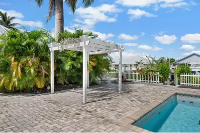 121 Queen Eugenia Court, Hutchinson Island, FL 34949 - Photo 41