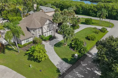 121 Queen Eugenia Court, Hutchinson Island, FL 34949 - Photo 3
