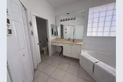 15426 Fiorenza Circle, Delray Beach, FL 33446 - Photo 19
