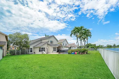 7366 Ashley Shores Circle, Lake Worth, FL 33467 - Photo 29