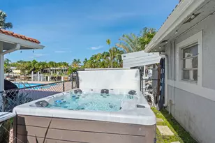 240 SE 2nd Ave, Pompano Beach, FL 33060 - Photo 33