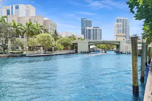347 N New River Dr E, Fort Lauderdale, FL 33301 - Photo 29