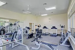 1073 Aspri Way, Riviera Beach, FL 33418 - Photo 17
