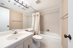 4200 N Ocean Dr, Singer Island, FL 33404 - Photo 17