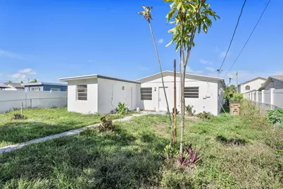 481 NW 2nd Terrace, Deerfield Beach, FL 33441 - Photo 9