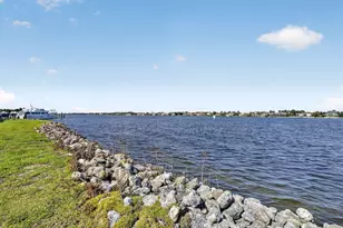 65 Relaxed Cir, Hypoluxo, FL 33462 - Photo 39