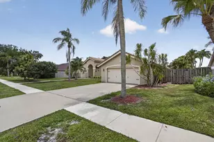 2171 Amesbury Cir, Wellington, FL 33414 - Photo 5
