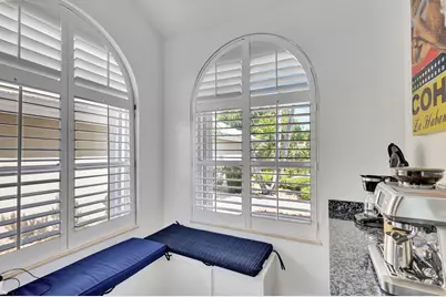 2354 Saratoga Bay Drive, West Palm Beach, FL 33409 - Photo 11