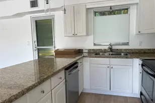 77 Hendricks Isle, Fort Lauderdale, FL 33301 - Photo 5
