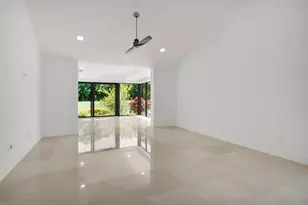 21922 Cypress Dr, Boca Raton, FL 33433 - Photo 9
