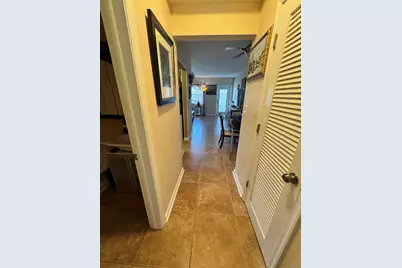 2160 NE 56th Court #107, Fort Lauderdale, FL 33308 - Photo 5