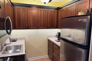 2160 NE 56th Ct, Fort Lauderdale, FL 33308 - Photo 13