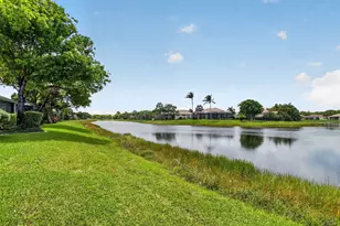 8553 E Via Grande E, Wellington, FL 33411 - Photo 57
