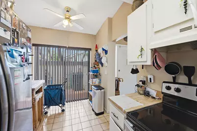 7516 English Court #A, Lake Worth, FL 33467 - Photo 13