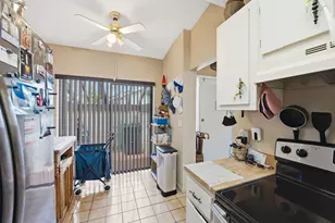 7516 English Ct, Lake Worth, FL 33467 - Photo 13