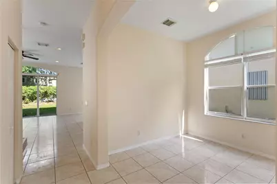 2215 NW 76th Terrace, Pembroke Pines, FL 33024 - Photo 15